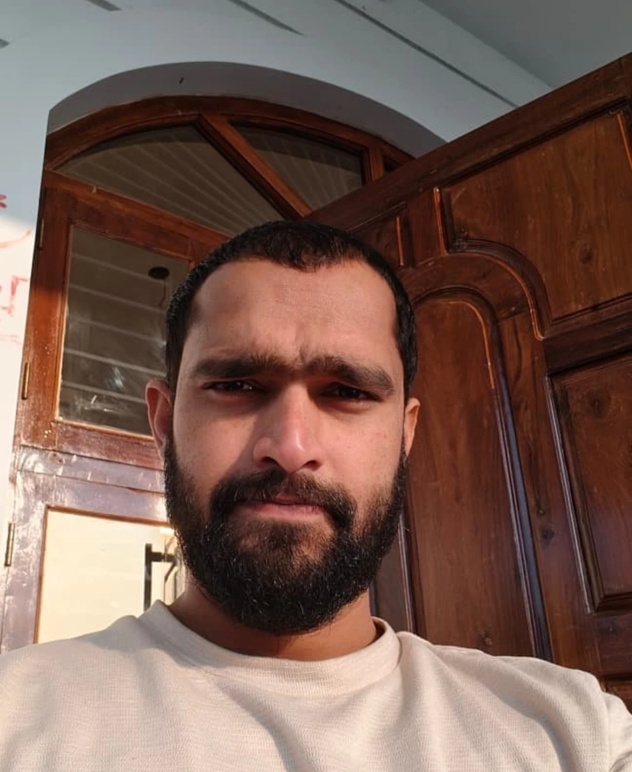 Om Singh, current third-generation proprietor of Om Traders